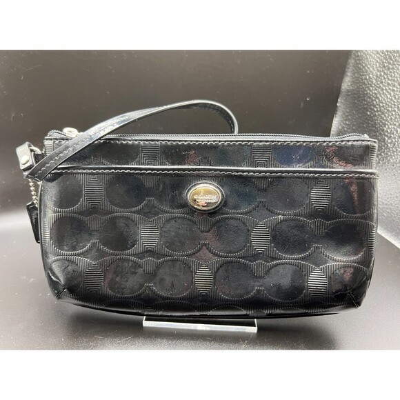 COACH Patent Leather Embossed Large Wristlet - Picture 3 of 7